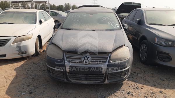 VOLKSWAGEN JETTA 2010 wvwsu11k8am084193