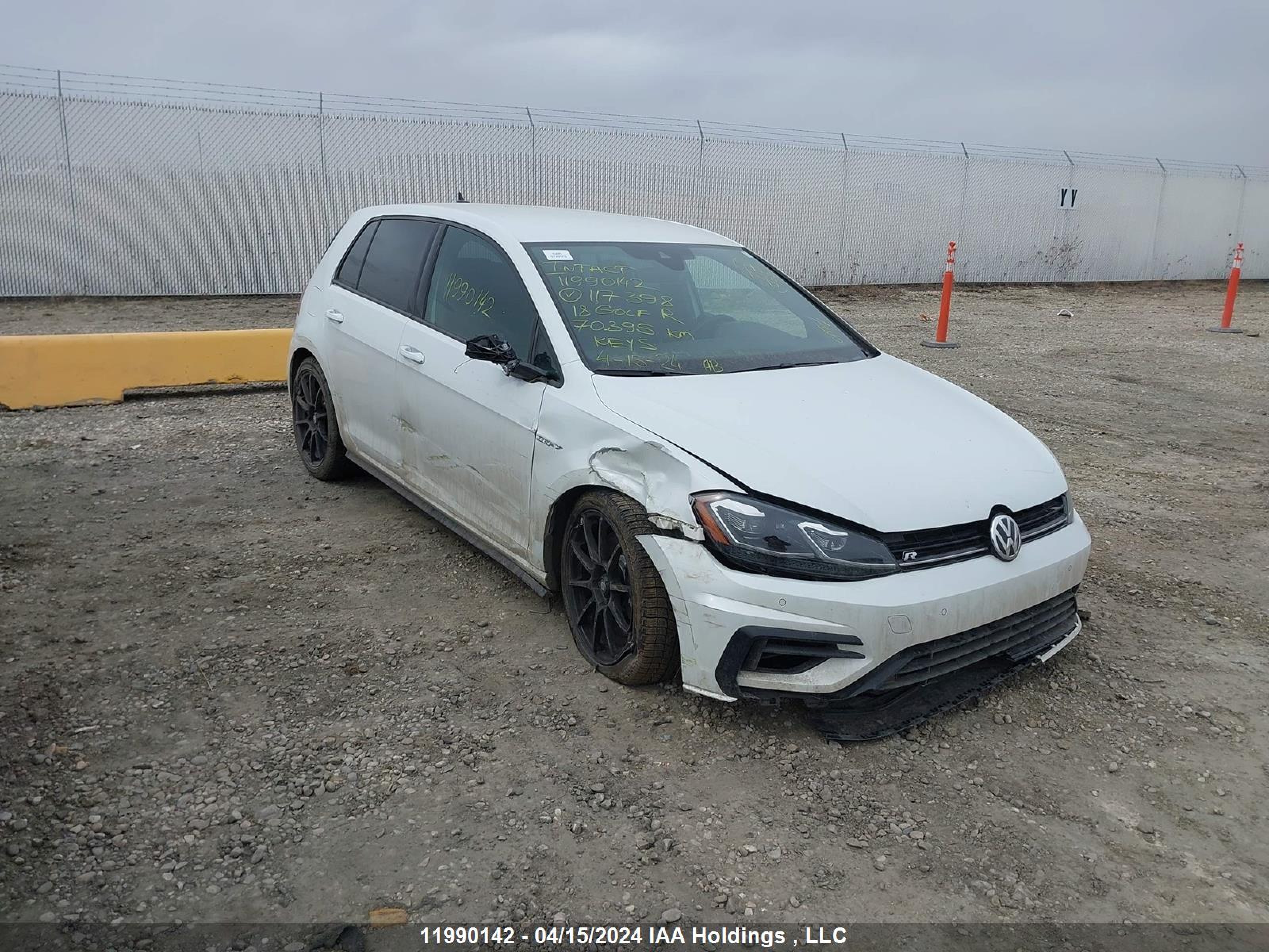 VOLKSWAGEN GOLF 2018 wvwvf7au6jw117398