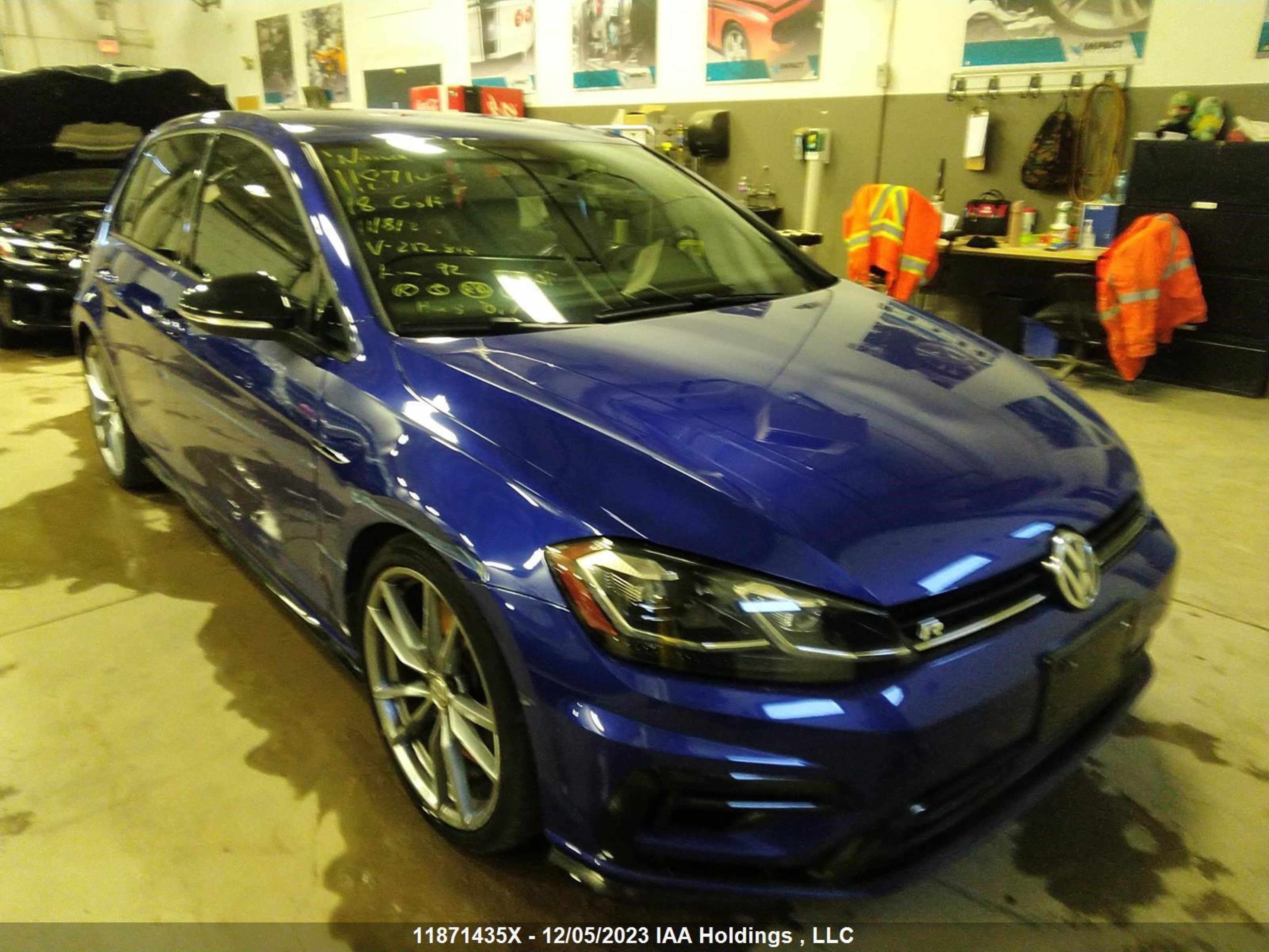 VOLKSWAGEN GOLF 2018 wvwwf7au7jw212816