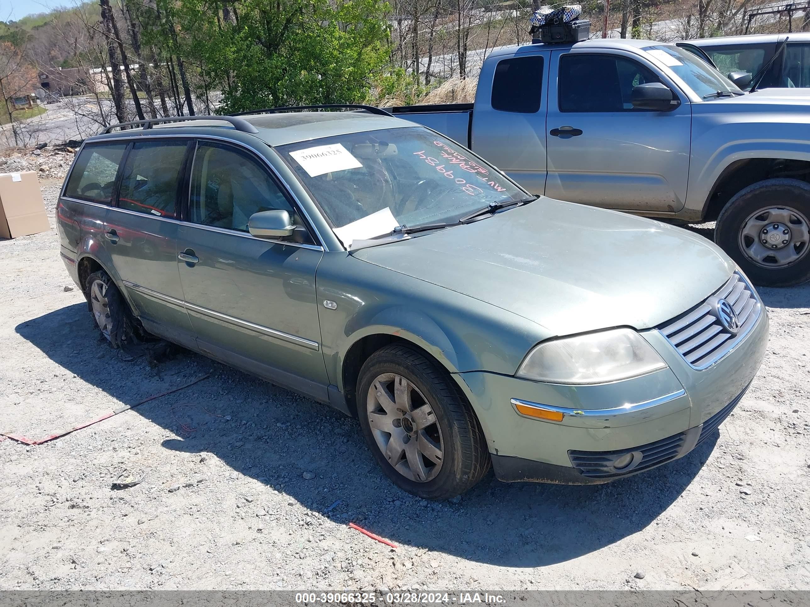 VOLKSWAGEN PASSAT 2003 wvwwh63b83e309984