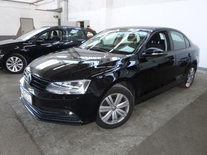 VOLKSWAGEN JETTA 2018 wvwzzz16zjm012756