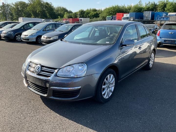 VOLKSWAGEN JETTA SALOON 2010 wvwzzz1kz9m089020