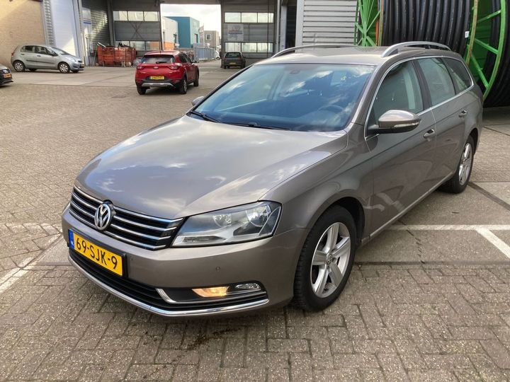 VOLKSWAGEN PASSAT 2011 wvwzzz3czce037144