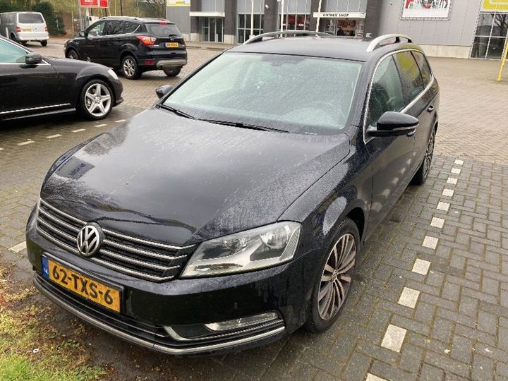 VOLKSWAGEN PASSAT 2012 wvwzzz3czce149981