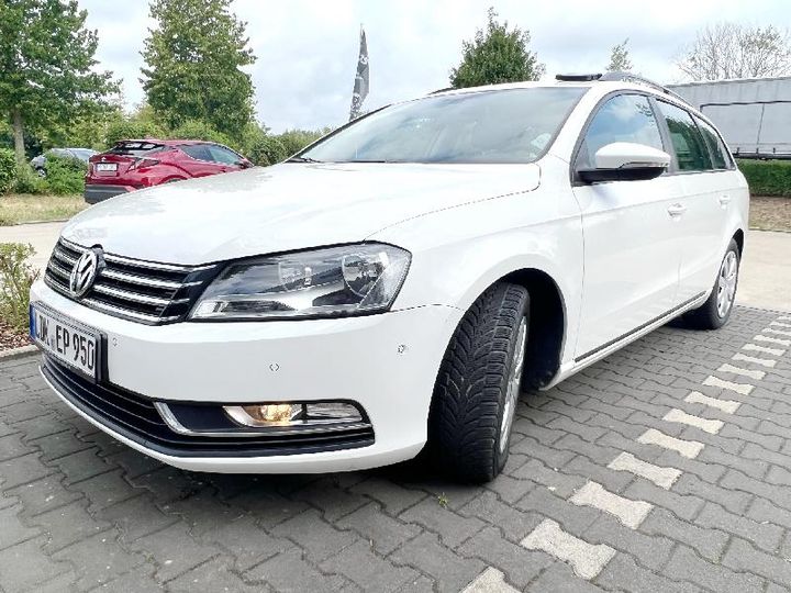 VOLKSWAGEN PASSAT 2013 wvwzzz3czee050817