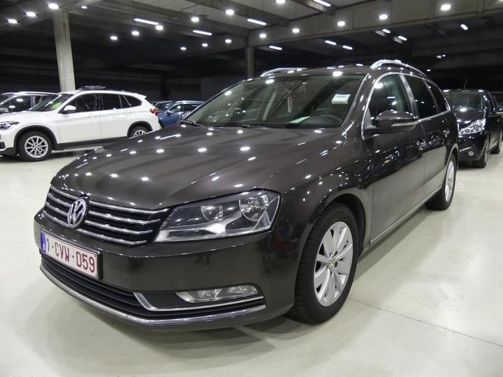 VOLKSWAGEN PASSAT 2014 wvwzzz3czee098612