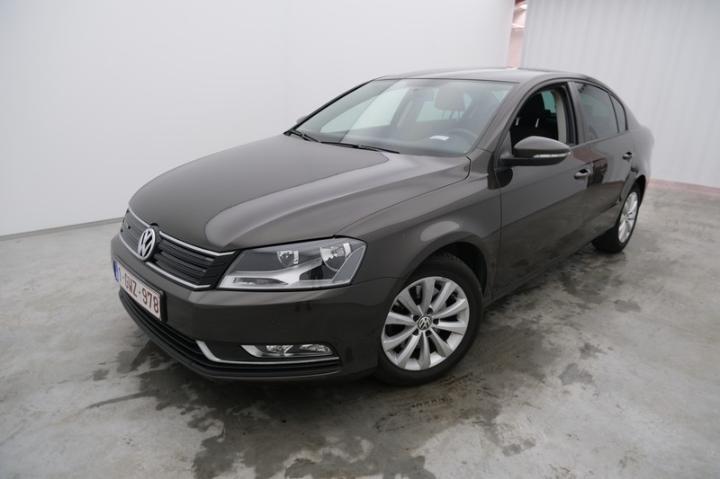 VOLKSWAGEN PASSAT 2014 wvwzzz3czee166020