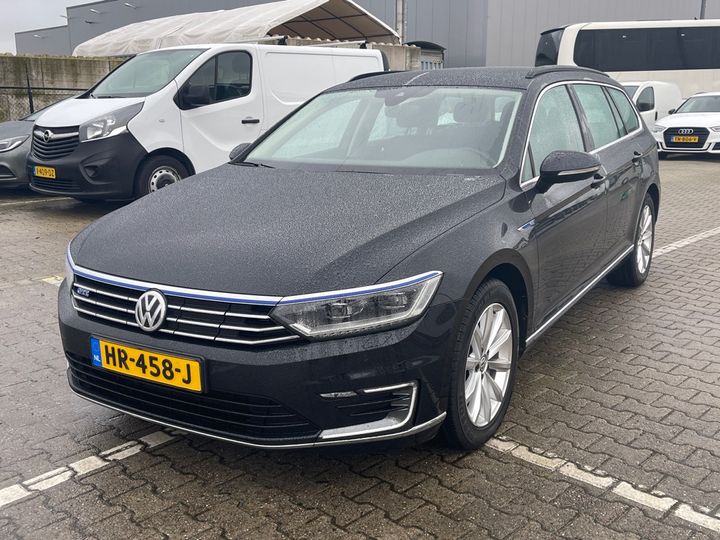 VOLKSWAGEN PASSAT 2015 wvwzzz3czge048445