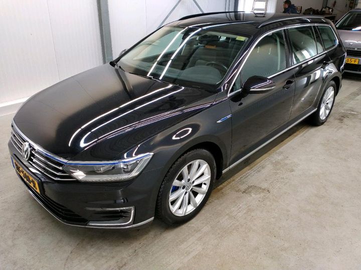 VOLKSWAGEN PASSAT 2015 wvwzzz3czge048807