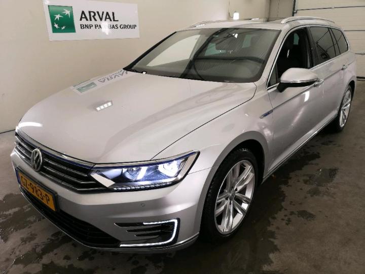 VOLKSWAGEN PASSAT 2015 wvwzzz3czge049975