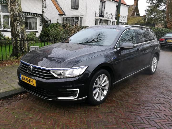 VOLKSWAGEN PASSAT 2015 wvwzzz3czge050439