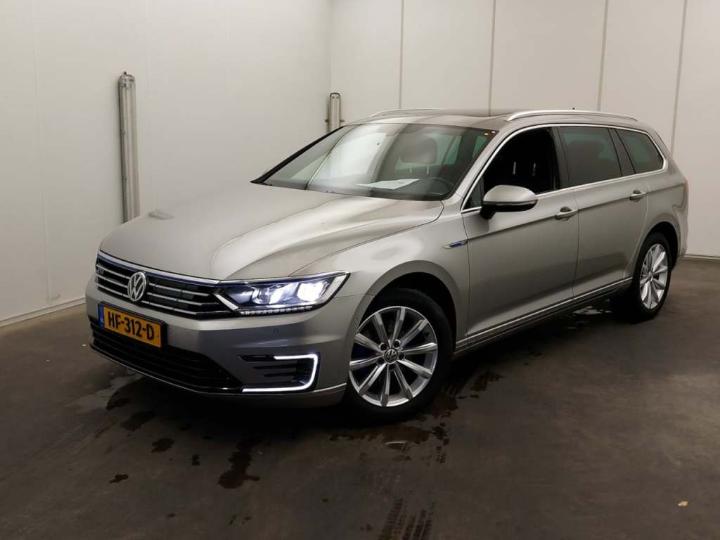 VOLKSWAGEN PASSAT 2015 wvwzzz3czge051283