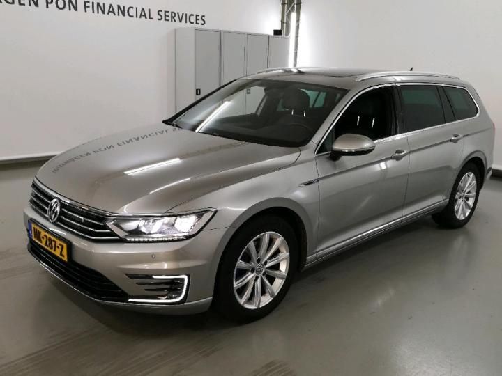 VOLKSWAGEN PASSAT 2015 wvwzzz3czge051815