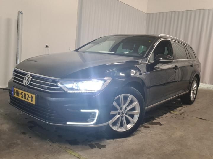 VOLKSWAGEN PASSAT 2015 wvwzzz3czge051915