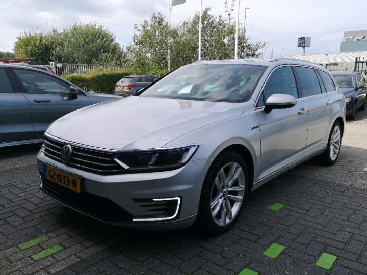 VOLKSWAGEN PASSAT 2015 wvwzzz3czge052230