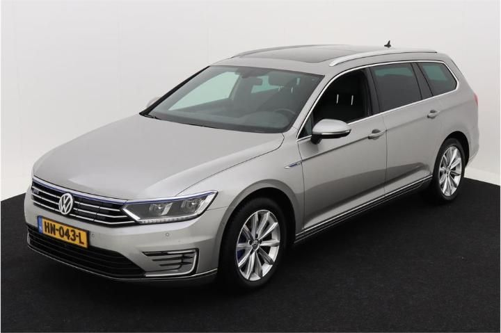 VOLKSWAGEN PASSAT 2015 wvwzzz3czge052430