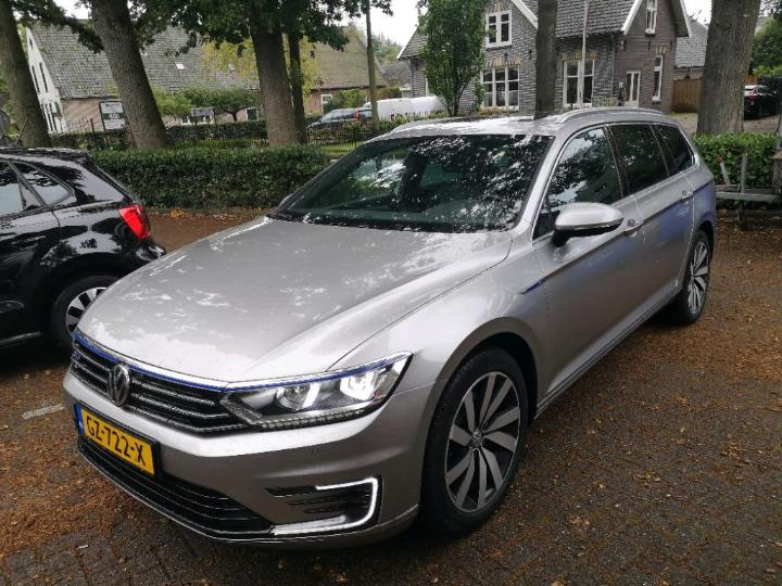 VOLKSWAGEN PASSAT 2015 wvwzzz3czge055008