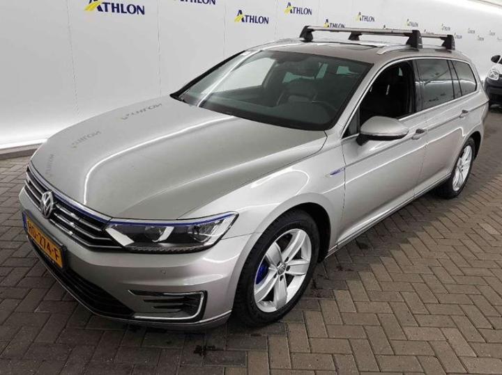 VOLKSWAGEN PASSAT 2015 wvwzzz3czge055092