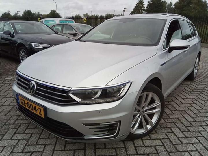 VOLKSWAGEN PASSAT 2015 wvwzzz3czge056591