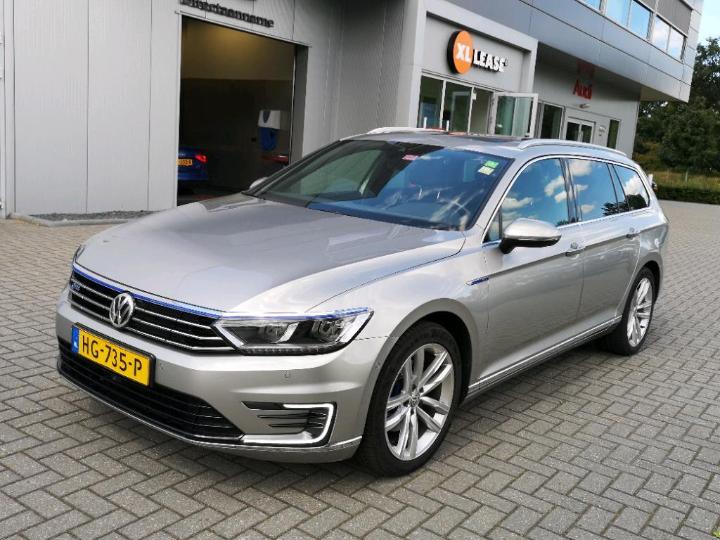 VOLKSWAGEN PASSAT 2015 wvwzzz3czge057672