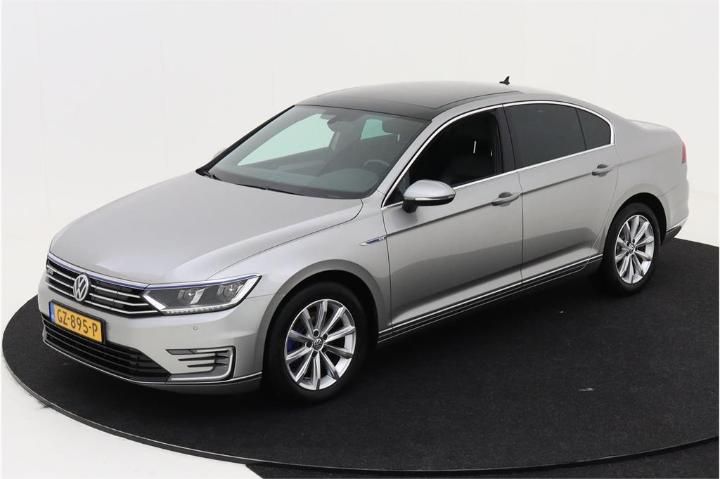 VOLKSWAGEN PASSAT 2015 wvwzzz3czge057906