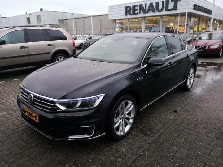 VOLKSWAGEN PASSAT 2015 wvwzzz3czge057987