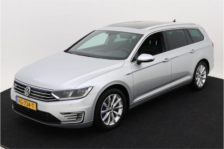 VOLKSWAGEN PASSAT 2015 wvwzzz3czge058038