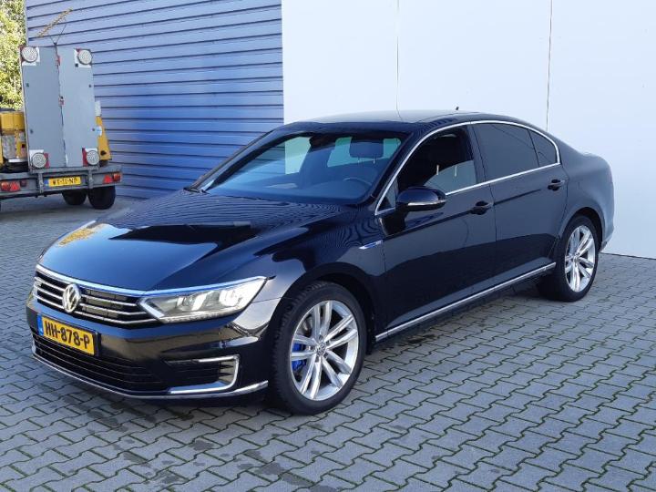 VOLKSWAGEN PASSAT 2015 wvwzzz3czge059678