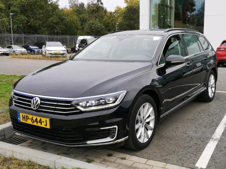 VOLKSWAGEN PASSAT 2015 wvwzzz3czge066607