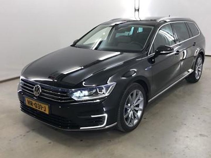 VOLKSWAGEN PASSAT 2015 wvwzzz3czge066631