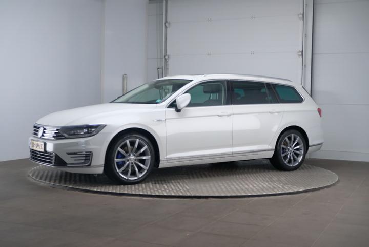 VOLKSWAGEN PASSAT 2015 wvwzzz3czge066870