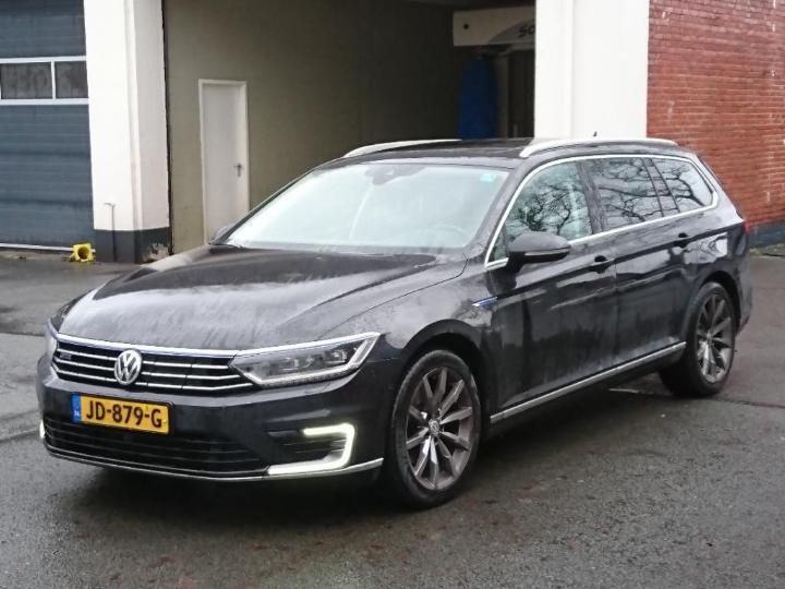 VOLKSWAGEN PASSAT 2015 wvwzzz3czge068248