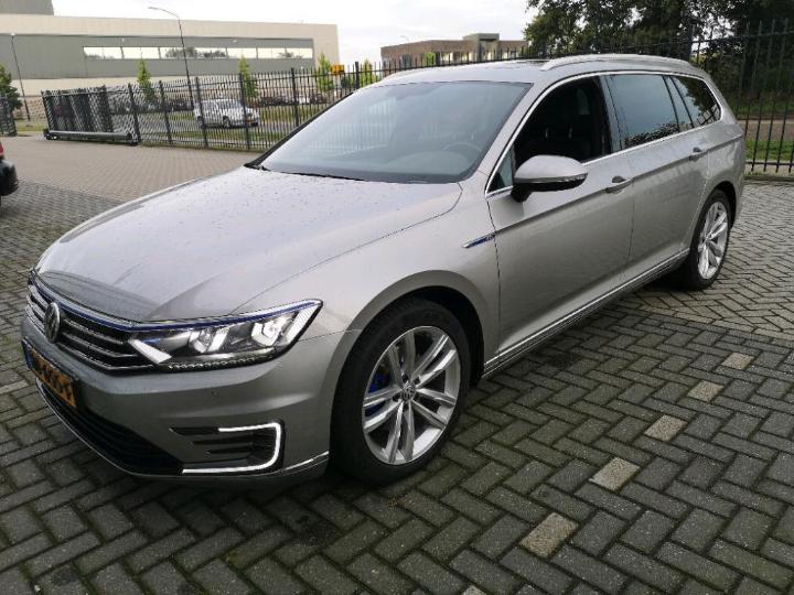 VOLKSWAGEN PASSAT 2015 wvwzzz3czge068478