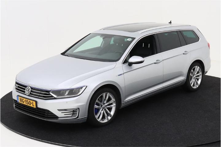 VOLKSWAGEN PASSAT 2015 wvwzzz3czge069166