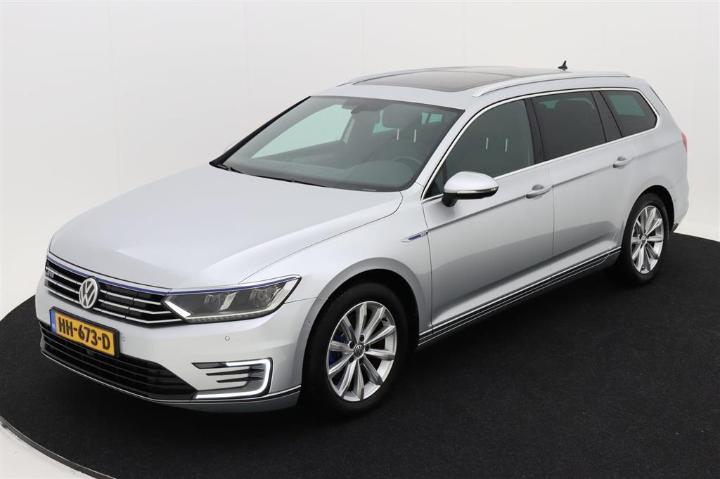 VOLKSWAGEN PASSAT 2015 wvwzzz3czge070879