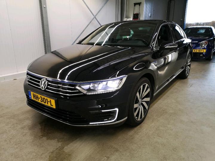 VOLKSWAGEN PASSAT 2015 wvwzzz3czge071207