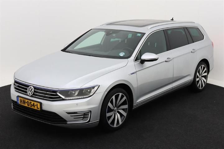 VOLKSWAGEN PASSAT 2015 wvwzzz3czge078127