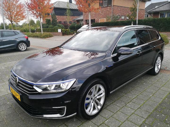 VOLKSWAGEN PASSAT 2015 wvwzzz3czge078217