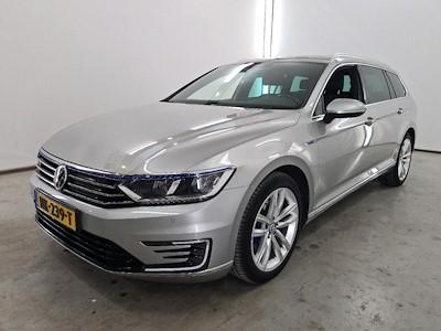 VOLKSWAGEN PASSAT 2015 wvwzzz3czge078341