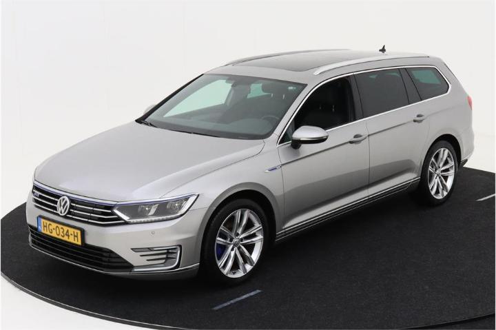 VOLKSWAGEN PASSAT 2015 wvwzzz3czge078431