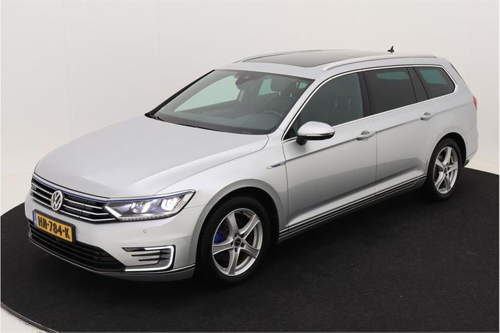 VOLKSWAGEN PASSAT 2015 wvwzzz3czge079058