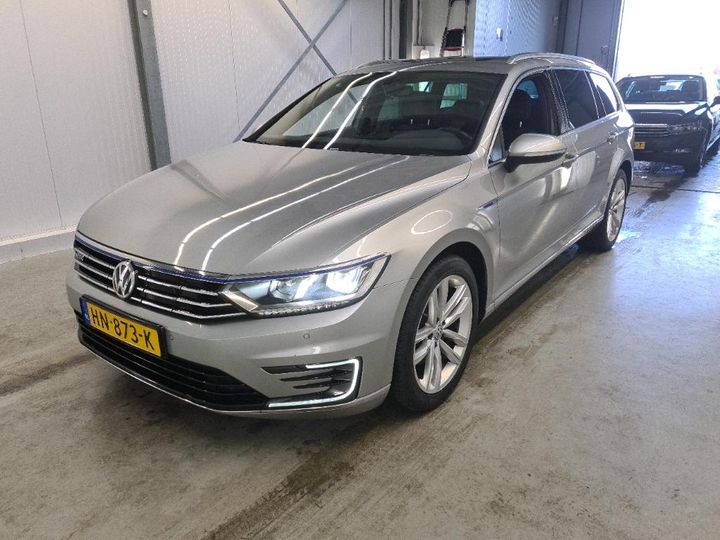 VOLKSWAGEN PASSAT 2015 wvwzzz3czge079088