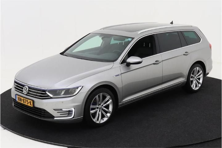 VOLKSWAGEN PASSAT 2015 wvwzzz3czge079136