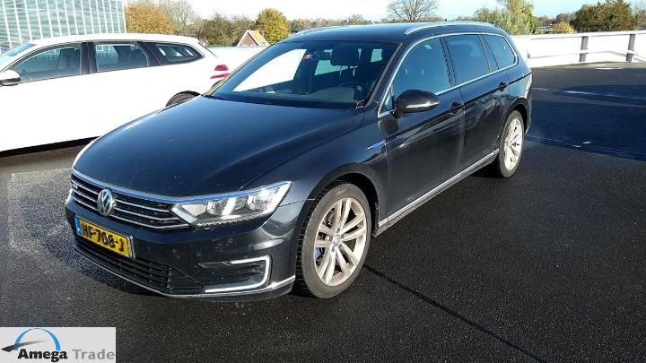 VOLKSWAGEN PASSAT 2015 wvwzzz3czge080034