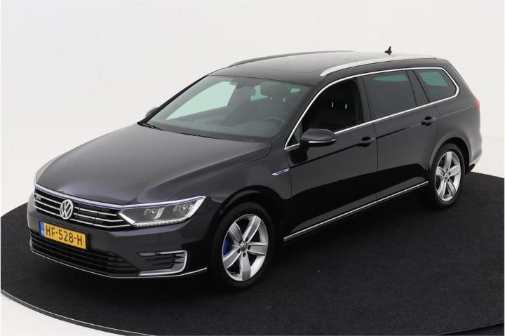 VOLKSWAGEN PASSAT 2015 wvwzzz3czge081551