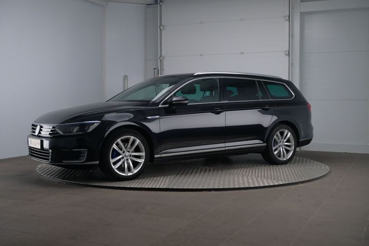 VOLKSWAGEN PASSAT 2015 wvwzzz3czge081926