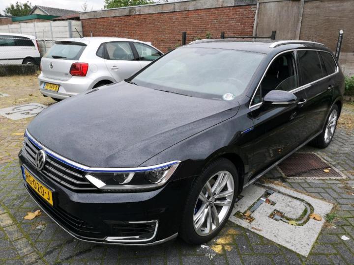 VOLKSWAGEN PASSAT 2015 wvwzzz3czge082009