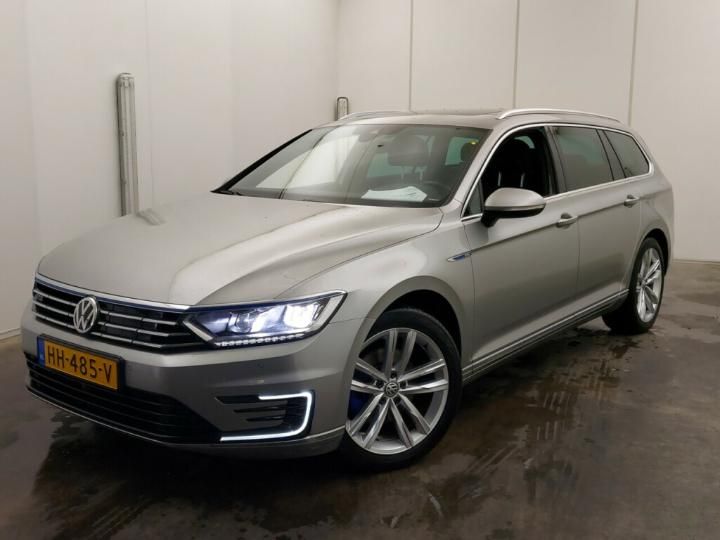 VOLKSWAGEN PASSAT 2015 wvwzzz3czge082199