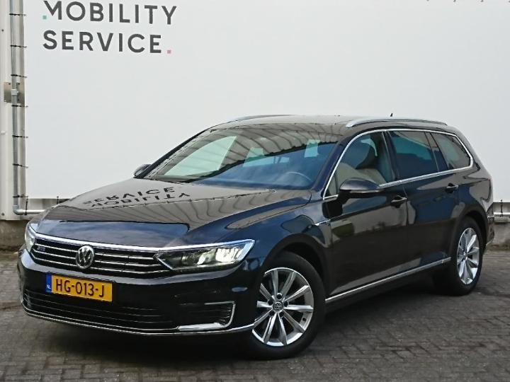 VOLKSWAGEN PASSAT 2015 wvwzzz3czge082657