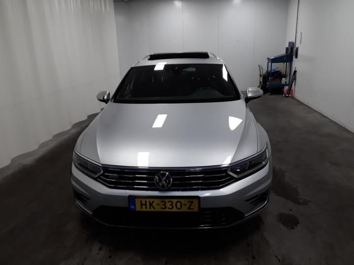 VOLKSWAGEN PASSAT 2015 wvwzzz3czge082948